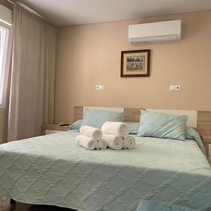 Apartamentos Pelicano